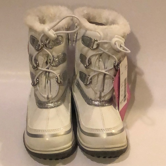 Other - Water proof boots perfect for rain and snow